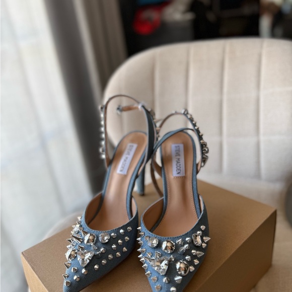 Steve Madden Blue Studded Women's Heels - Picture 4 of 14